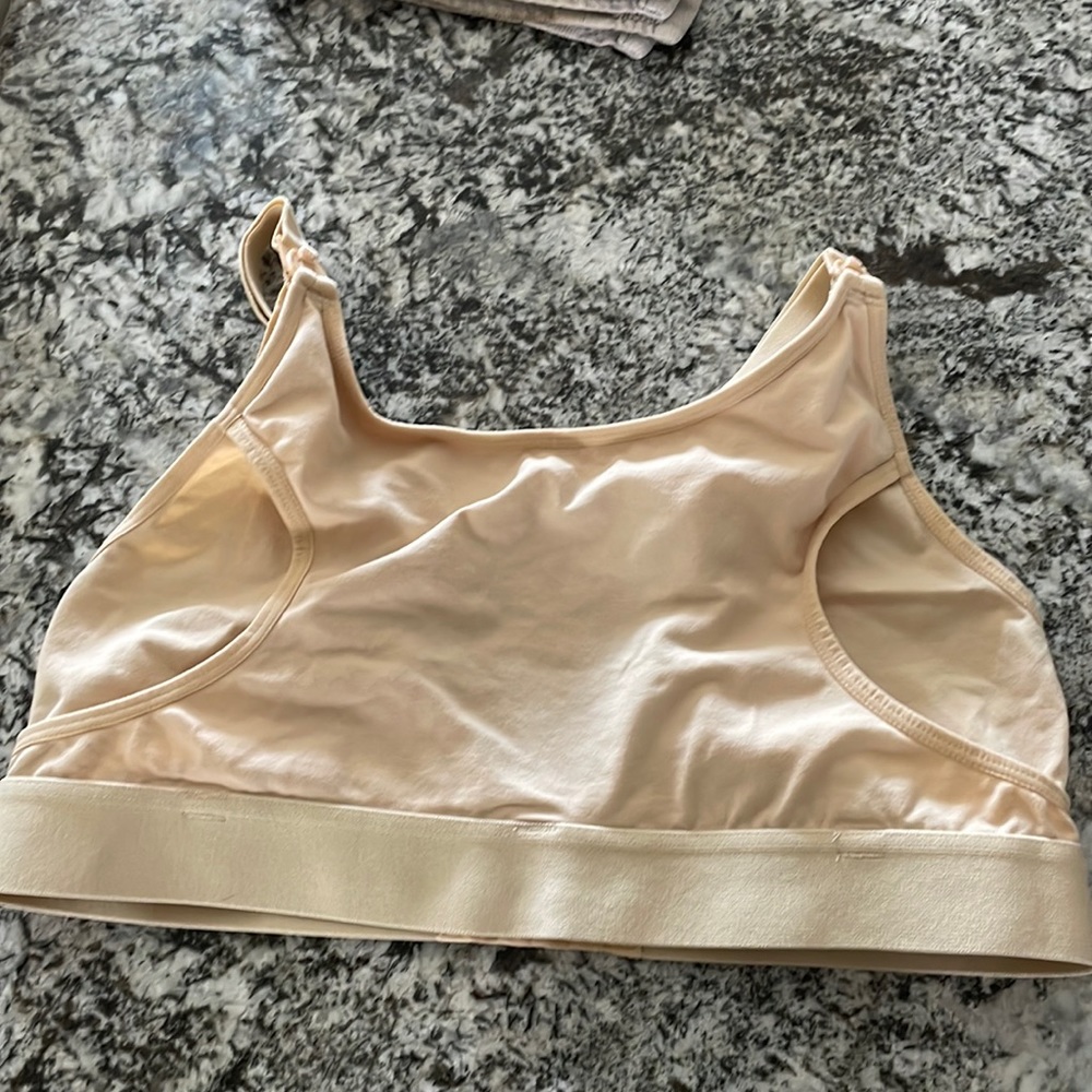 Momcozy Nursing and Pumping Bra